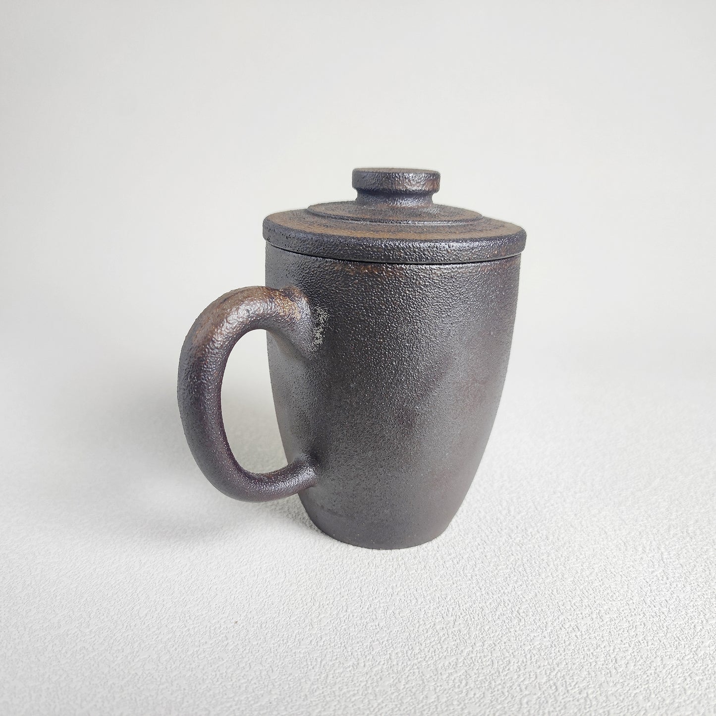Coarse Pottery Lidded Mug - Sishui Clay